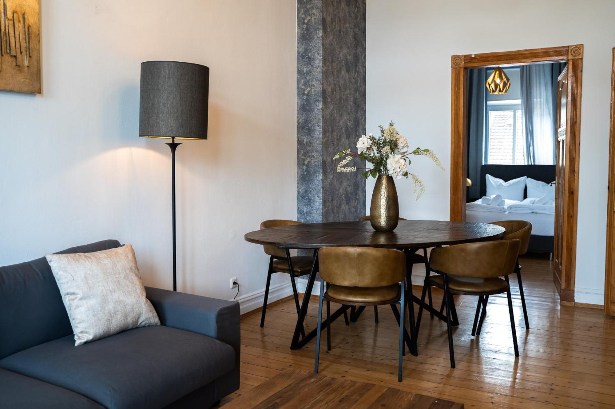 Junik Apartments - Deine Cityapartments In ดุยส์บูร์ก ภายนอก รูปภาพ